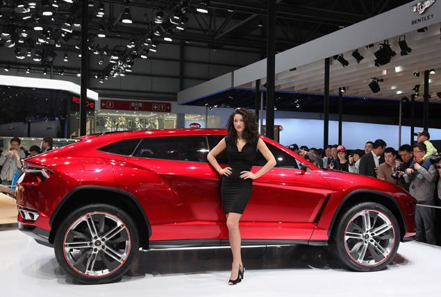 A Lamborghini for the whole family! Lamborghini Urus SUV to launch in 2017